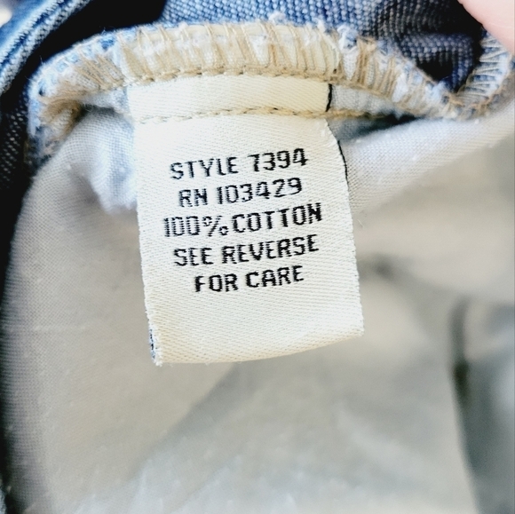 Bay Studio khakis blue jean capri with heart shaped pockets‎ size 14 - Picture 6 of 7